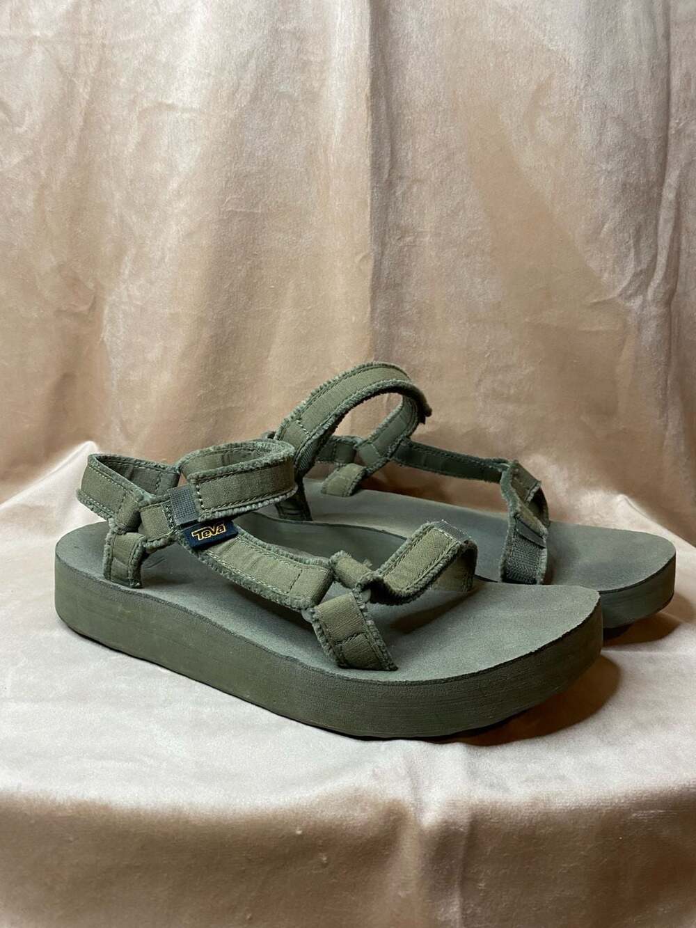 Teva Women's Midform Universal Canvas Olive Sandals